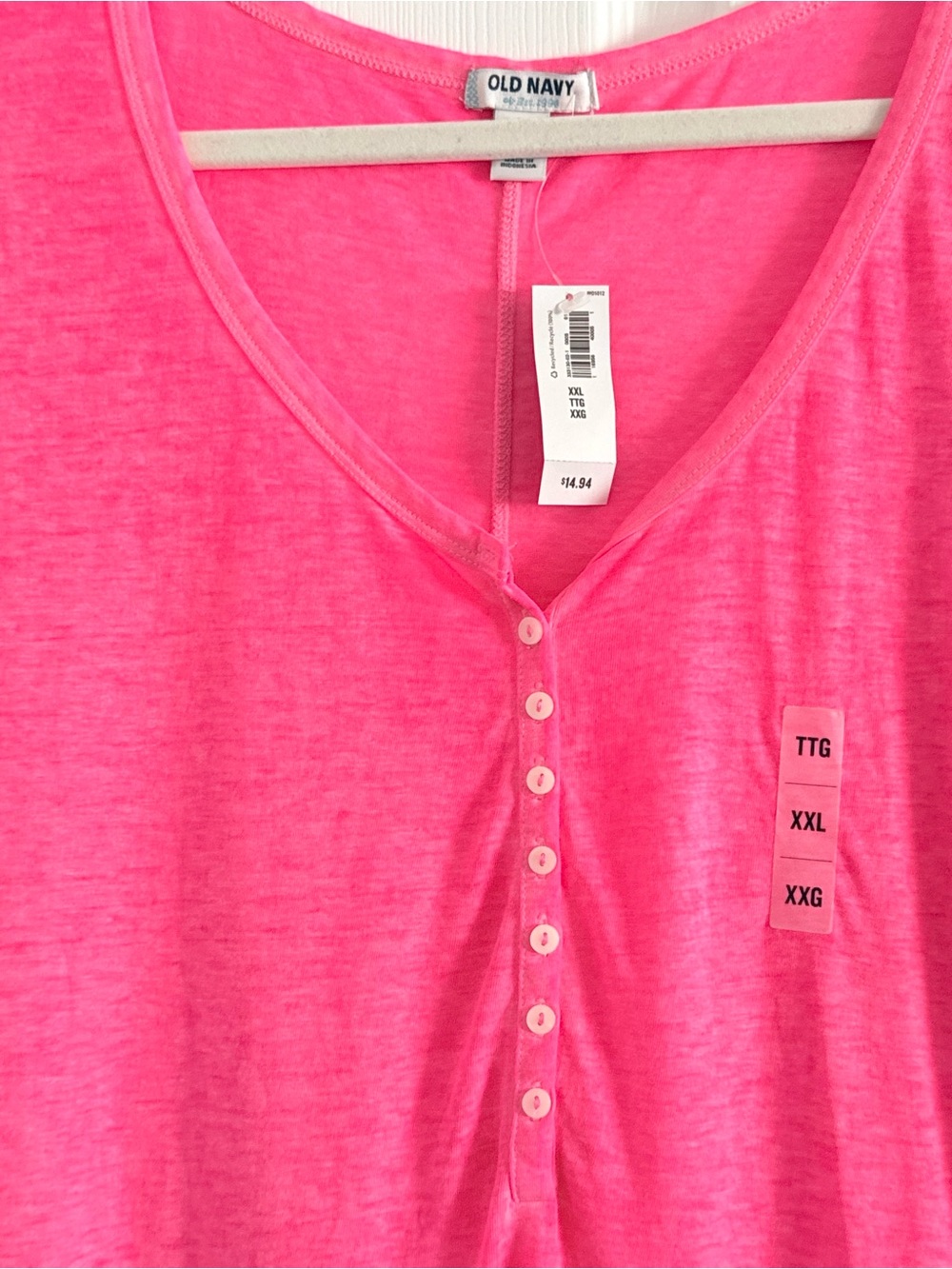 ๐ป Old Navy Neon Pink Short Sleeve Henley Tee XXL - Picture 3 of 5